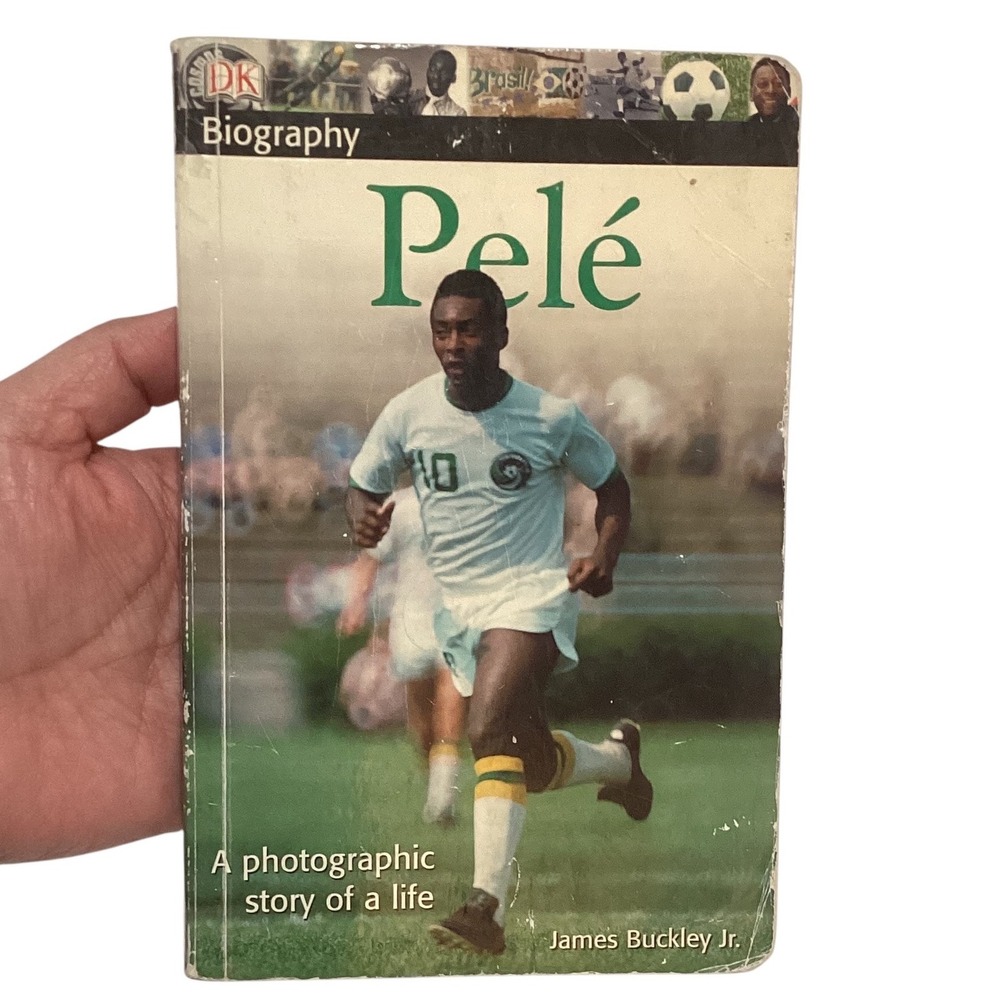 Pele A Photographic Story of a Life Biography James Buckley Jr DK Soccer Book